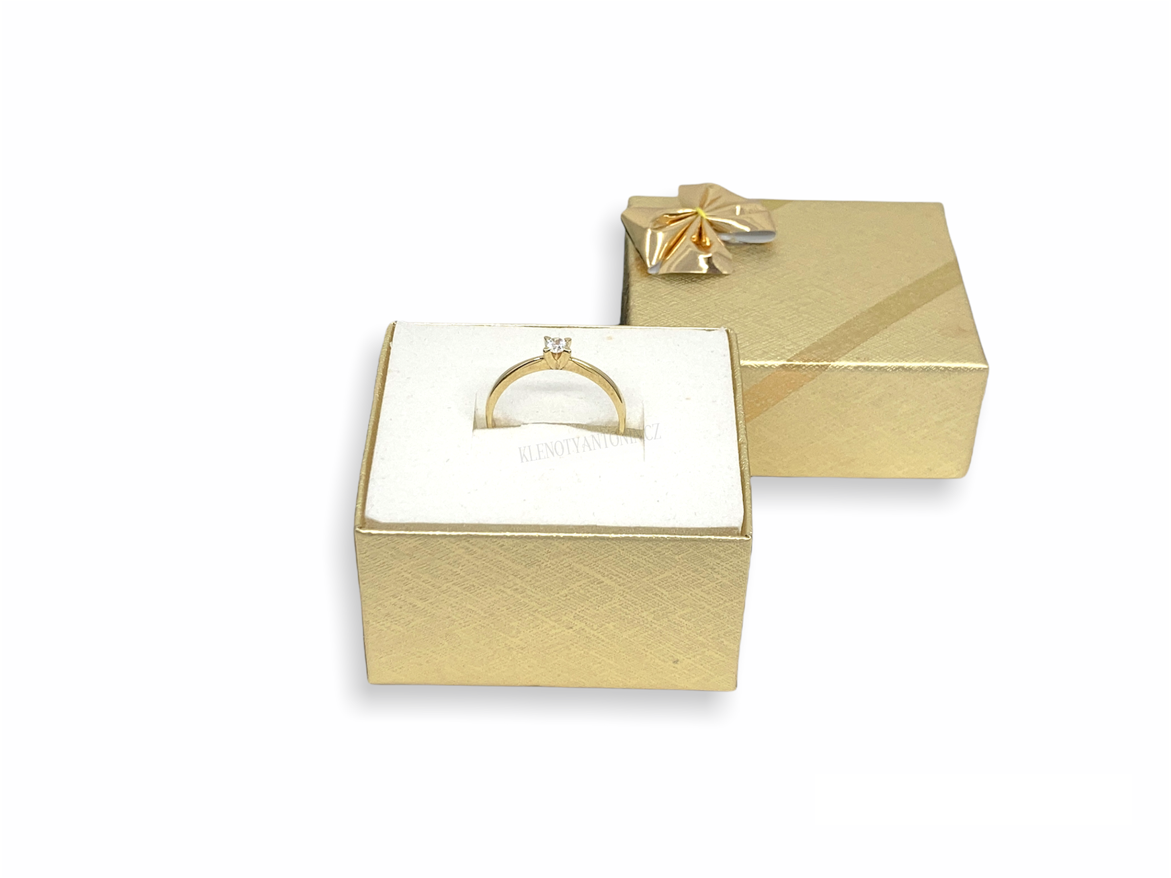 Zlatý zásnubní prsten s bílým kamenem vel. 57 (Au 585/1000, 2,08 g)