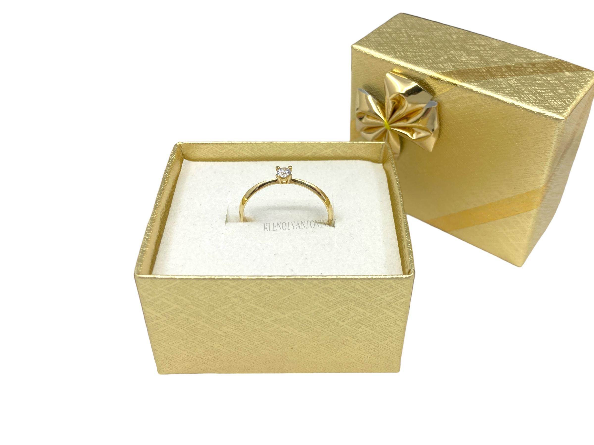 Zásnubní prsten ze žlutého zlata se zirkonem vel. 59 (Au 585/1000, 1,25g)